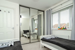 Photo 6- click for photo gallery